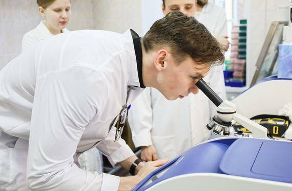 Сибирский государственный медицинский университет приглашает в Школу молодых ученых «Редактирование генома»